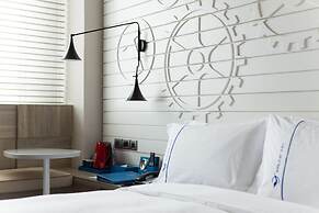 Airline Inn - Kaohsiung Station