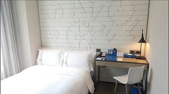 Airline Inn - Kaohsiung Station