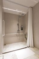 Airline Inn - Kaohsiung Station