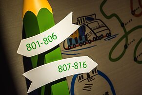 Airline Inn - Kaohsiung Station