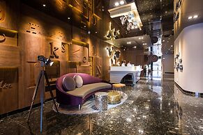 Airline Inn - Kaohsiung Station