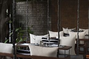 Jaya House River Park Hotel