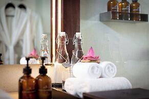 Jaya House River Park Hotel