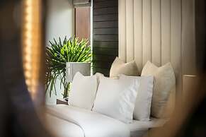 Jaya House River Park Hotel