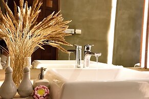 Jaya House River Park Hotel