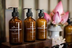 Jaya House River Park Hotel