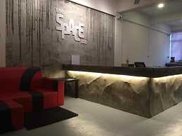 SPOT ON 89795 The Space Inn