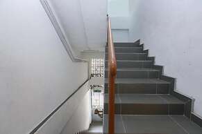 SPOT ON 89795 The Space Inn