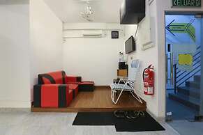 SPOT ON 89795 The Space Inn