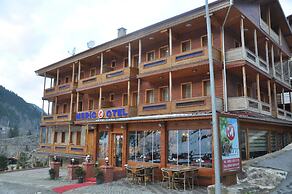 Meric Hotel