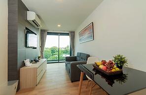 Pause and Play Hotel