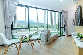 Pause and Play Hotel