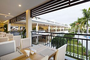 Diamond Bay Condotel - Resort Nha Trang
