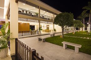 Diamond Bay Condotel - Resort Nha Trang