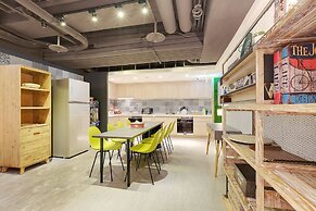 Taiwan Youth Hostel & Capsule Hostel