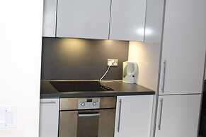 ROC Apartments - Quartz