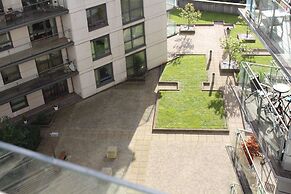 ROC Apartments - Quartz