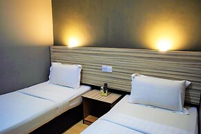 Dj Citi Inn Family Suite