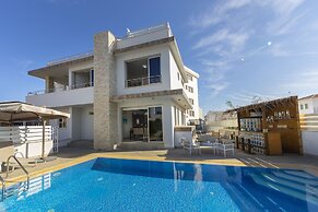 Seafront Protaras Luxury Resort