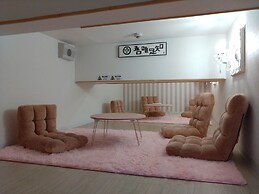 Cafe & Hostel Kimi to Ichigo