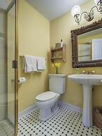 George Brooks House B&B