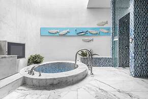Ease Motel