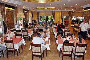 Kleopatra Ada Hotel