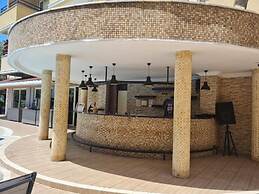 Kleopatra Ada Hotel