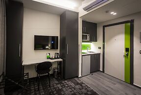 Studio 44