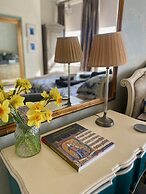 The Poplars Boutique