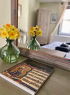 The Poplars Boutique