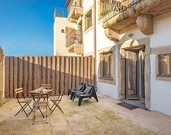 Old City Design Apartments