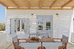 Naxian Queen Luxury Villas & Suites