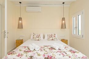 Naxian Queen Luxury Villas & Suites