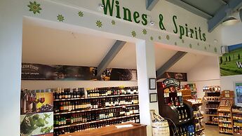 Ocho Rios Villa at Coolshade V