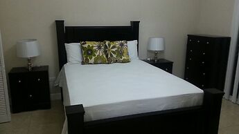 New Kingston Guest Apt at Sonoma Estate