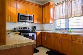 New Kingston Guest Apt at Sonoma Estate