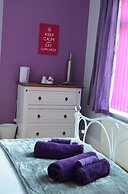 Old Trafford Guest House