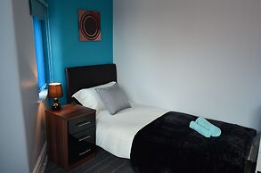 Old Trafford Guest House