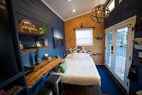 Tiny Digs - Hotel of Tiny Houses