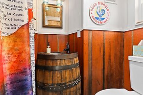 Tiny Digs - Hotel of Tiny Houses