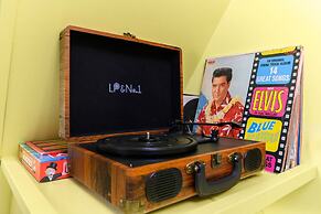 Tiny Digs - Hotel of Tiny Houses