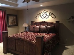 Live Oaks Bed and Breakfast