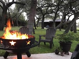 Live Oaks Bed and Breakfast