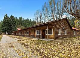 Southfork Lodge - Riverside Inn