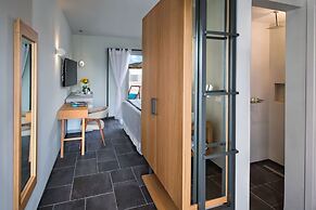 Meltemi Excelsior Suites and Spa