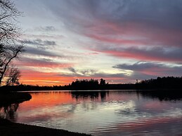 Hanging Horn Lakeside Resort