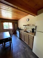 Hanging Horn Lakeside Resort