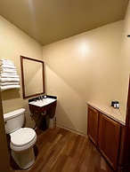 Hanging Horn Lakeside Resort