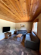 Hanging Horn Lakeside Resort